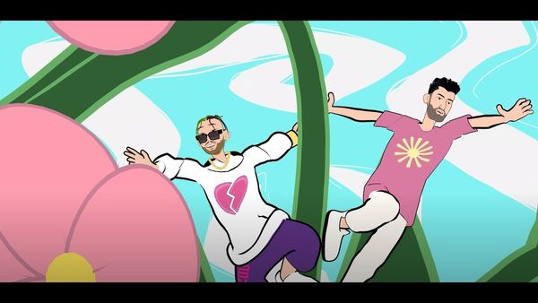 "Este despre dragostea toxică, despre dificultățile și struggle-ul de a fi cu cineva și a încerca să faci relația să meargă". NANE și Smiley au lansat piesa "Goală"