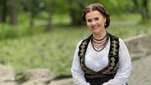 "A primit calificativul bine pentru comportament, așa cum este procedura într-o instituție atunci când fiecare angajat este evaluat". Niculina Stoican, motivul real pentru care i-a oferit calificativul „bine” lui Constantin Enceanu