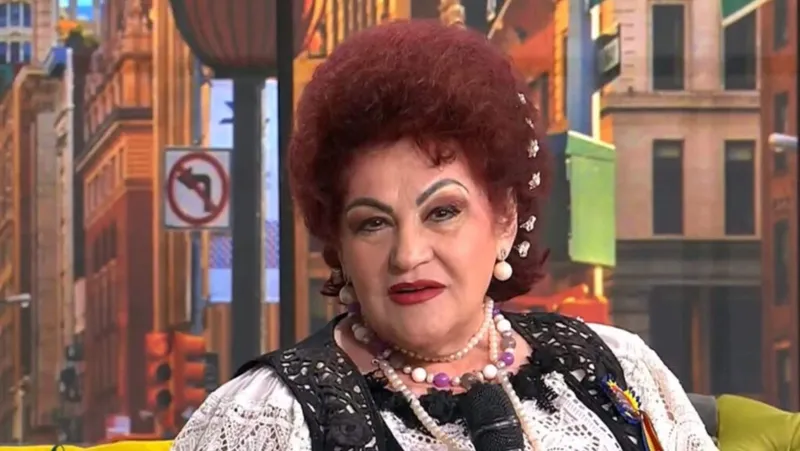 Elena Merișoreanu pe mana medicului estetician