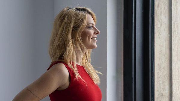 “Ar cam trebui să mă ascund într-o groapă până revin la forma mea normală”. Cum a reacționat Victoria Răileanu după ce un internaut i-a spus că burțile de gravide nu sunt sexy?