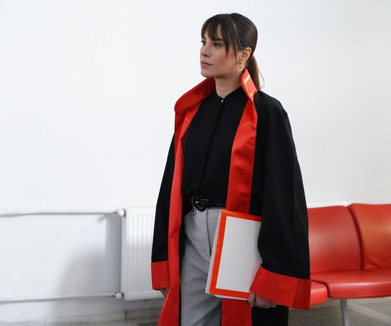 Sukran Ovali da viata procuroarei Derya