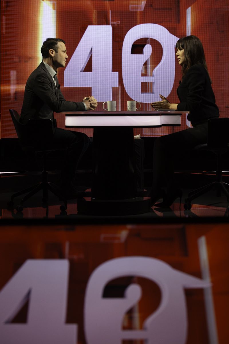 Robert Negoita vine la 40 de intrebari cu Denise Rifai