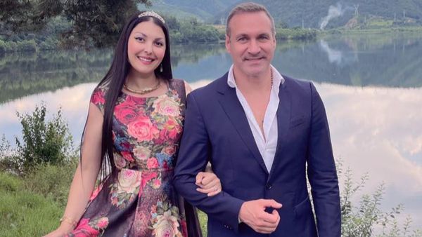 Ce relație are Alin Oprea cu cei doi copii ai soției sale, Medana