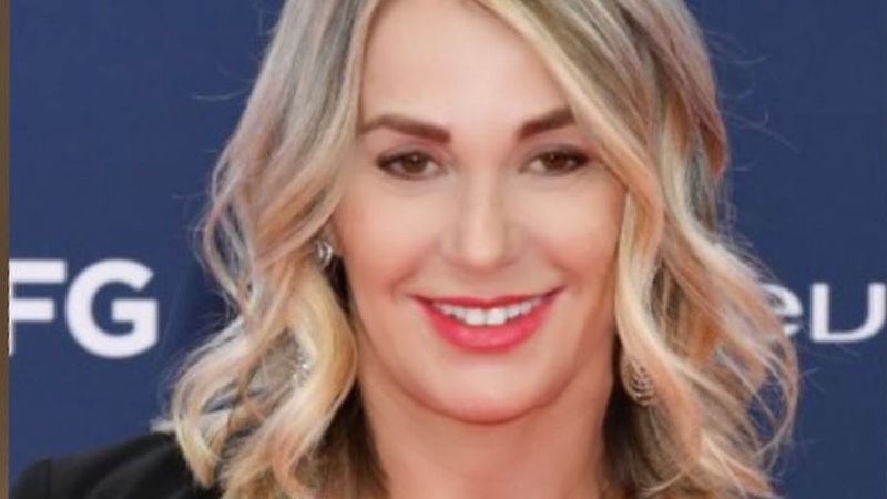 C&acirc;t de mult a crescut fiul Nadiei Comaneci. Adolescentul &icirc;n v&acirc;rstă de 17 ani are o iubita superbă