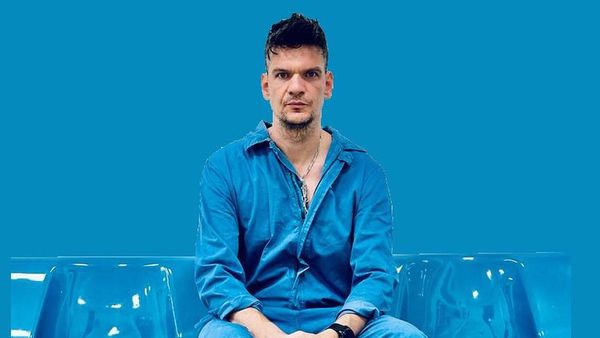 ”Dacă era scena mea aș fi oprit spectacolul” Tudor Chirilă a răbufnit la adresa spectatorilor care folosesc telefonul în timpul unei piese de teatru, deși acest lucru este interzis