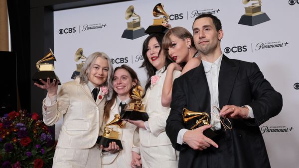 Video Lista completă a câștigătorilor Premiilor Grammy 2024: Taylor Swift câştigă premiul "Albumul anului" pentru a patra oară, un record
