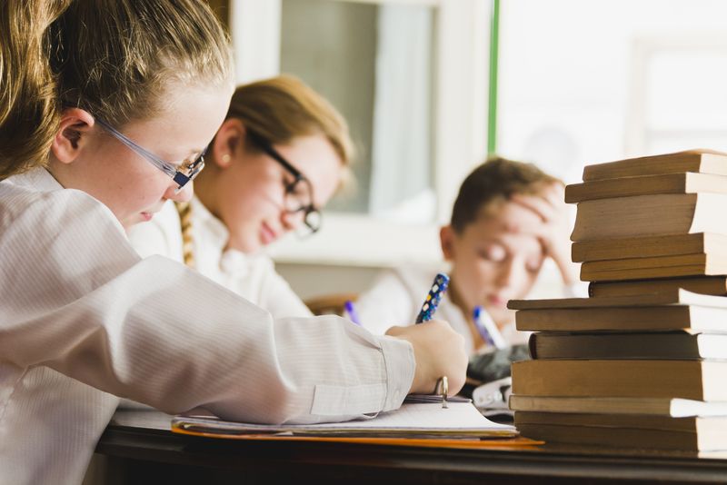 Elevii de clasa a VIII-a au susținut proba la limba și literatura română 