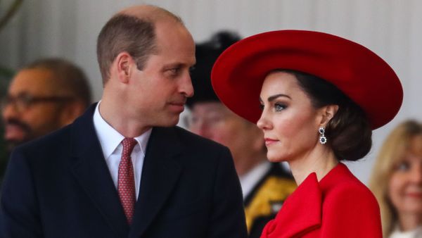 "Îmi amintesc incidentul și cum Kate a avut operația." Kate Middleton, povestea din spatele cicatricei pe care o are la tâmplă