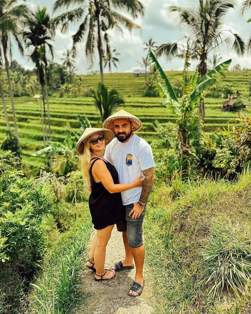 Emi de la Noaptea Târziu și Mădălina