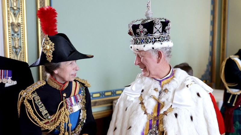 Gestul făcut de prințesa Anne după ce regele Charles a fost diagnosticat cu cancer. De ce i se spune omul din umbră de la  Buckingham