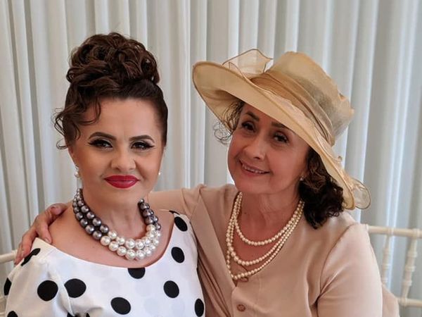 Niculina Stoican, dezvăluiri despre relația cu mama ei: &bdquo;Mama nu și-a dorit niciodată să c&acirc;nt&rdquo;. De ce Angelica Stoican nu și-a susținut niciodată fiica &icirc;n cariera muzicală?