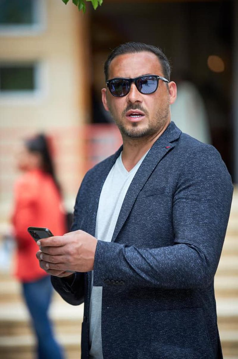 De ce Ștefan Stan a decis să rămână în România, departe de familie?