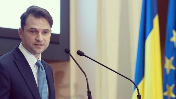 &rdquo;C&acirc;nd fetița noastră s-a dus Dincolo..Nu pot să continui&rdquo; Sebastian Burduja, ministrul Energiei, și-a pierdut fetița de doar trei ani