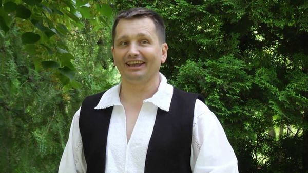 "Un om cu o inimă de aur, un suflet de pus la rană". Marian Cucu s-a stins din viață la 45 de ani, după o luptă grea cu o boală cruntă. Amintirea artistului este păstrată vie 