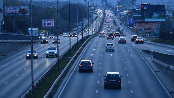 Cine este cântărețul ucis cu bestialitate și aruncat pe autostradă. Suspecţii încă nu au fost prinşi: ”Vă solicităm înțelegere în aceste momente dificile”