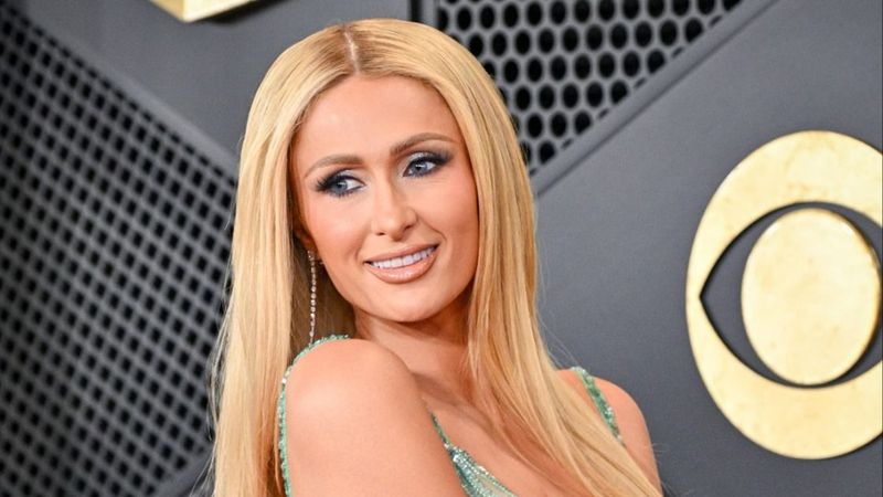 Paris Hilton &icirc;și serbează ziua de naștere pe 17 februarie 2024. C&acirc;ți ani &icirc;mplinește? Imagini senzaționale de la premiile Grammy