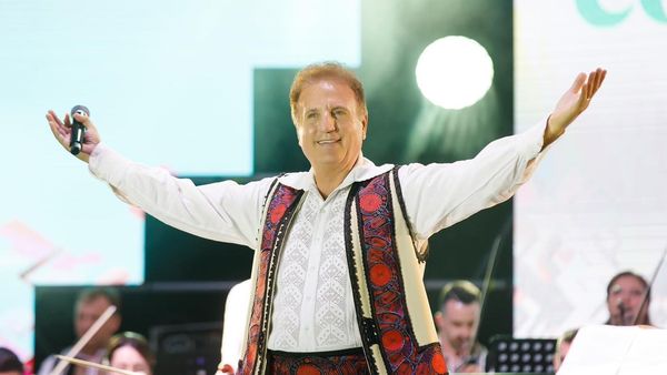 "Dacă Petrică vă era ca un frate, de ce nu îl luați și pe Alin? Ori erați fățarnic cu Petrică Mîțu Stoian". Constantin Enceanu a împlinit 60 de ani. Artistul, tras la răspundere de ziua lui de naștere. Ce reproșuri a primit 