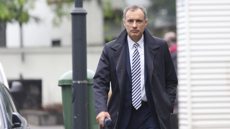 Florian Coldea, umilit &icirc;n public și la un pas să fie bătut: "Mie mi s-a părut că am vărsat din greșeală un pahar". Implicat &icirc;n acest scandal este și Sergiu Diacomatu
