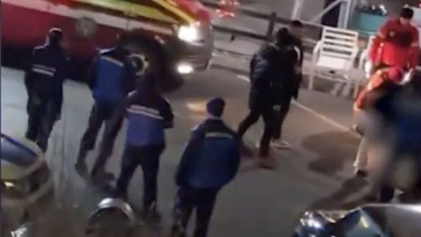 "Am avertizat copiii, să ştiţi! Este un loc blestemat. Este văgăuna răului şi a diavolului acolo".&nbsp;Vrăjitoarea Sidonia, mama suspecților de crima din Padina, a prevestit tragedia. Avertismentul făcut
