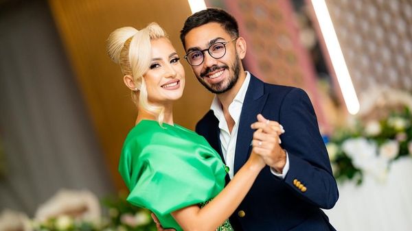 "I-am zis: Măi, Armine, dacă tu chiar &icirc;ți dorești un copil cu adevărat, faci orice p&acirc;nă la urmă ca să-ți &icirc;ndeplinești visul ăsta". Care sunt motivele reale pentru care Armin Nicoară și Claudia Puican nu pot deveni  părinţi