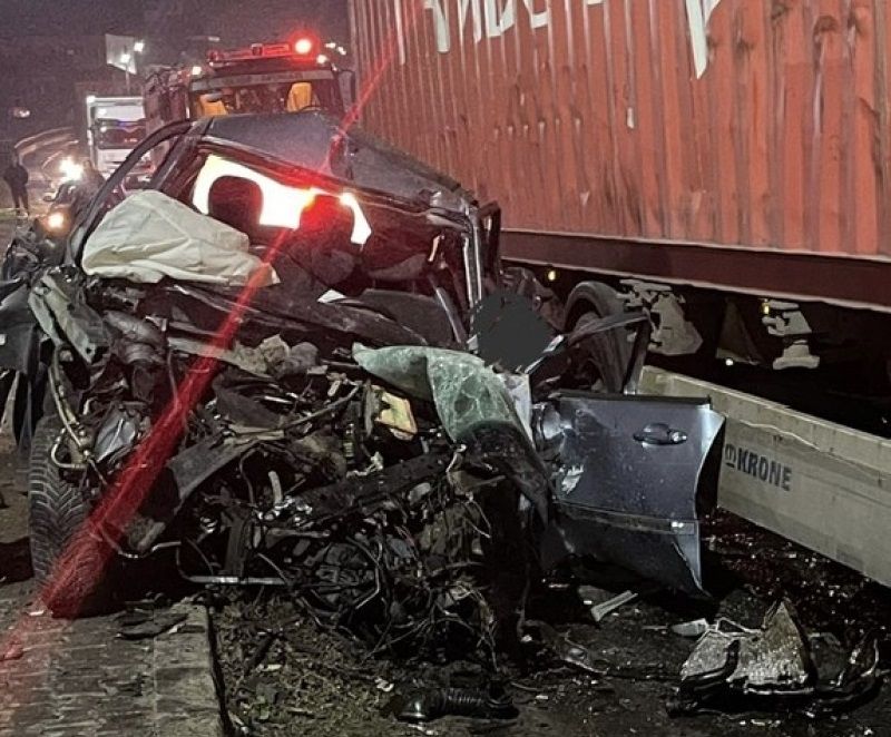 Un tânăr de 27 de ani a murit într-un cumplit accident