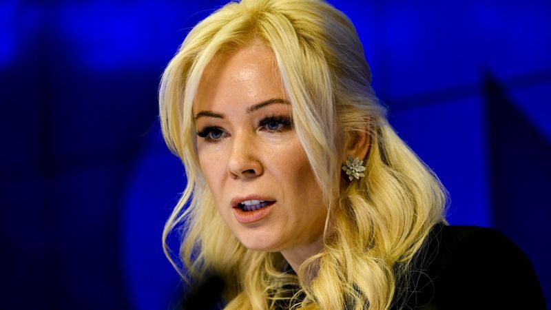 Cine este Ekaterina Mizulina, femeia despre care se spune ca ar fi noua amantă a lui Vladimir Putin