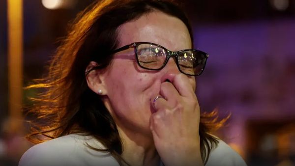 Care a fost, de fapt, cauza producerii incendiului cumplit din Valencia. Mărturia cutremurătoare a româncei care  administra blocul: ” Este o imagine care cu greu poate fi digerată”