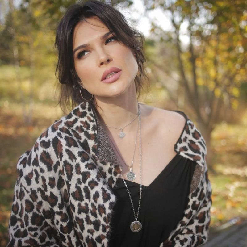 Monica Bîrlădeanu, marcată de copilărie