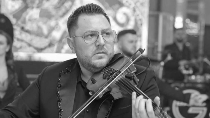 &rdquo;Am vrut ca să mor cu tine&rdquo; Gestul sf&acirc;șietor făcut de mama lui Gabi St&acirc;ngău la c&acirc;teva zile de la moartea artistului