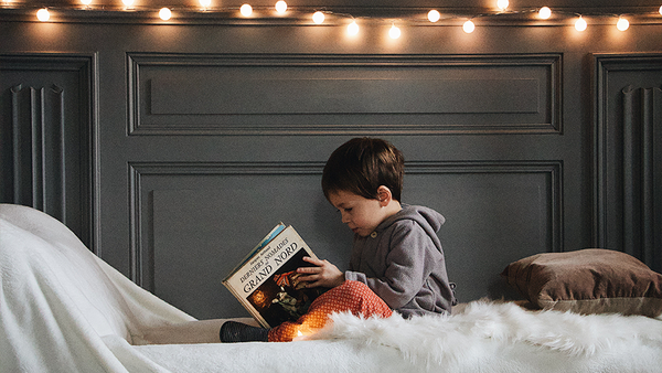 Magia lecturii &icirc;n primii ani: Cum să cultivi dragostea pentru cărți