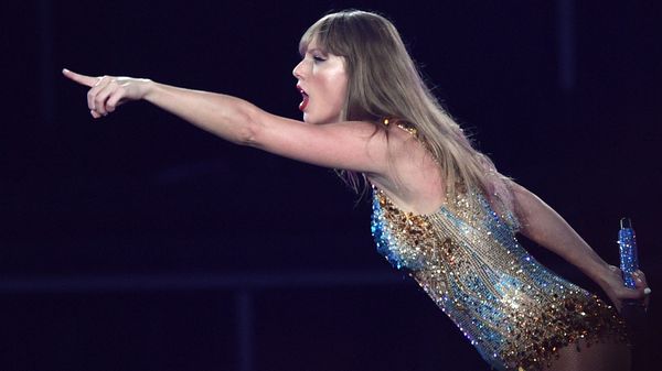 Tatăl cantaretei Taylor Swift, acuzat de agresiune: "A fost un şoc, nu mi s-a &icirc;nt&acirc;mplat niciodată &icirc;n 26 de ani"