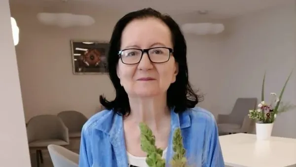 "Se așezau precum niște lacrimi". Detaliul straniu de la înmormântarea Mioarei Roman. Ce s-a întâmplat cu doar câteva ore înainte să fie condusă pe ultimul drum