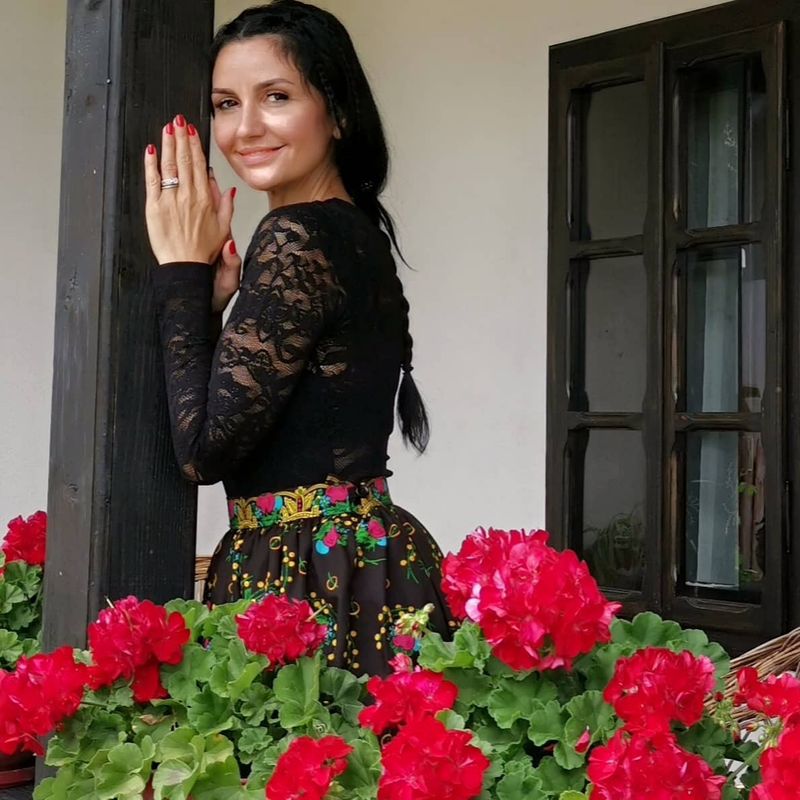 Silvia Chifiriuc, actuala soție a lui Petre Roman, 