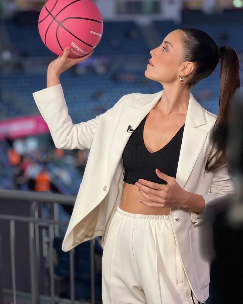 Ce detaliu au observat fanii la la Cansu Dere