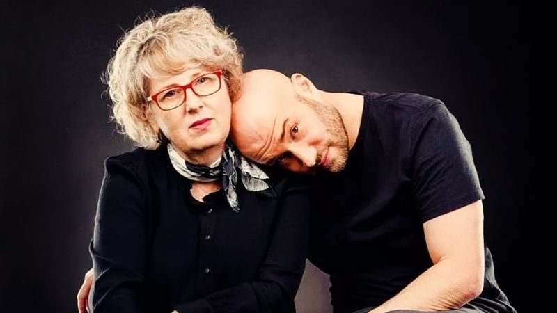"Dacă toți oamenii ar avea mame precum a mea, lumea ar fi un loc mult mai bun. Te iubesc nespus". Mihai Bendeac, mesaj emoționant pentru mama lui