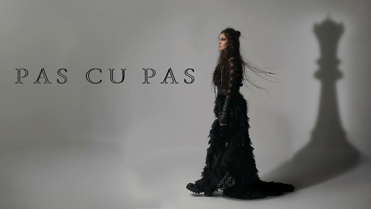 Dora Gaitanovici - Pas cu Pas