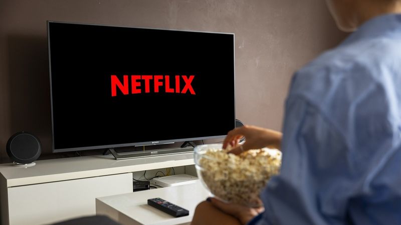 Ce seriale noi apar pe Netflix în aprilie 2024?