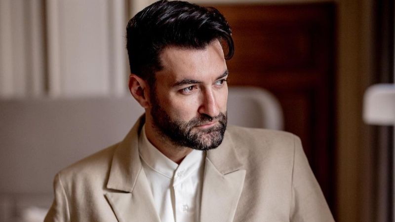 Cum arată tatăl lui Smiley. Cei doi semănă ca două picături de apă