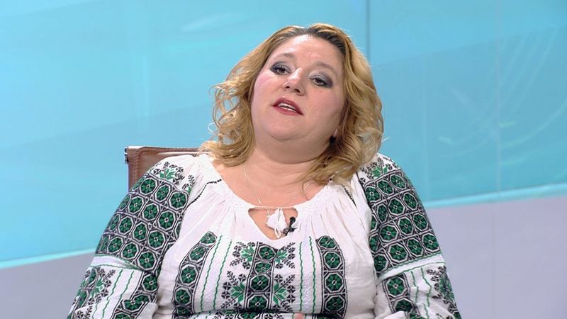 Diana Șoșoacă a rămas fără permis și a primit amendă după ce a fost prinsă de poliție