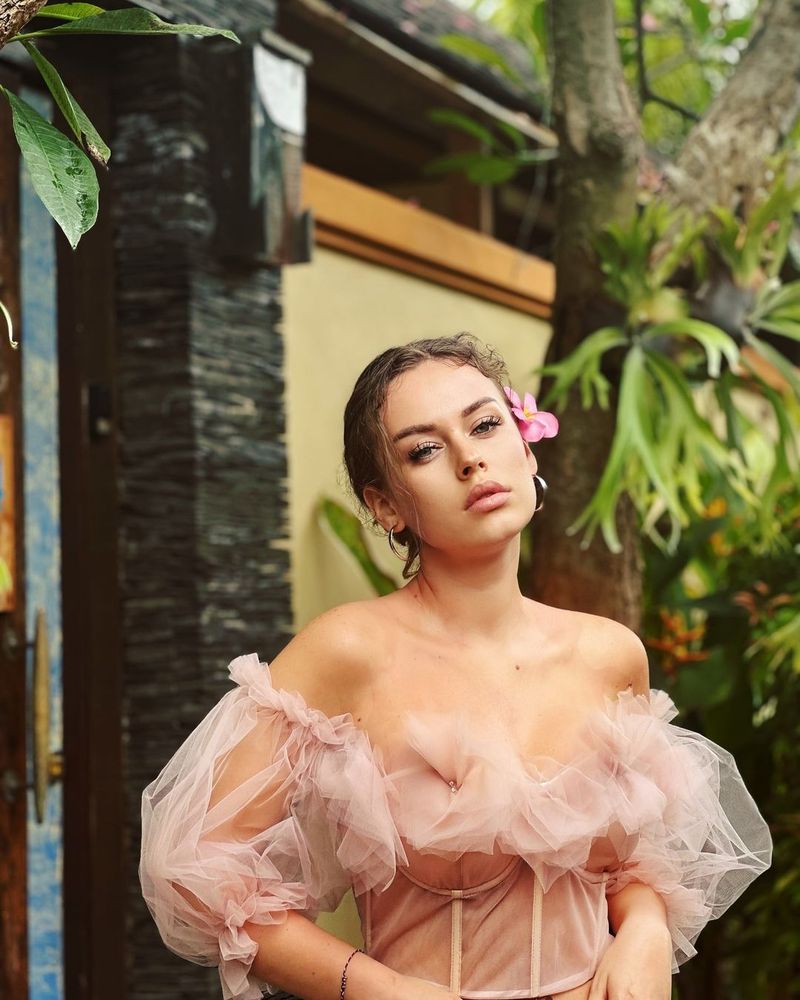 Misha trage un semnal de alarmă cu privirile la prețurile din România