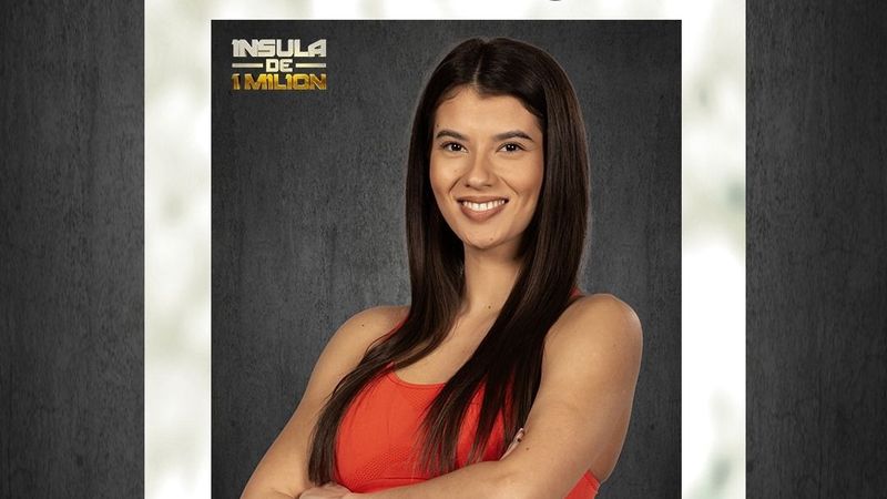 Cine este Carina de la "Insula de 1 milion". T&acirc;năra a participat și la competiția de stil "Bravo, ai stil!"