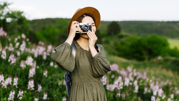 Cele mai frumoase locuri &icirc;n care să &icirc;ți faci poze pentru Instagram din București &icirc;n această primăvară