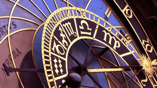 Horoscopul de weekend, 16-17 martie 2024: Capricornii pierd bani. Scorpionii au parte de momente tensionate în familie