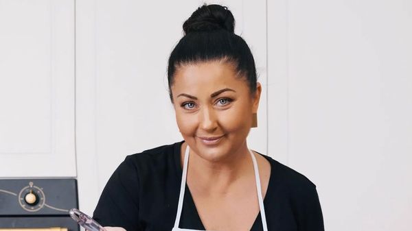 &rdquo; Veți putea comanda cozonacii mei&rdquo; Gabriela Cristea s-a lansat &icirc;n afaceri. Care este prețul unui cozonac făcut de vedetă