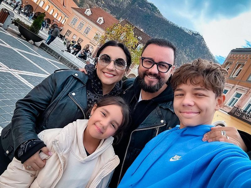 Andra și Cătălin Măruță aniversează anul acesta 16 ani de căsnicie