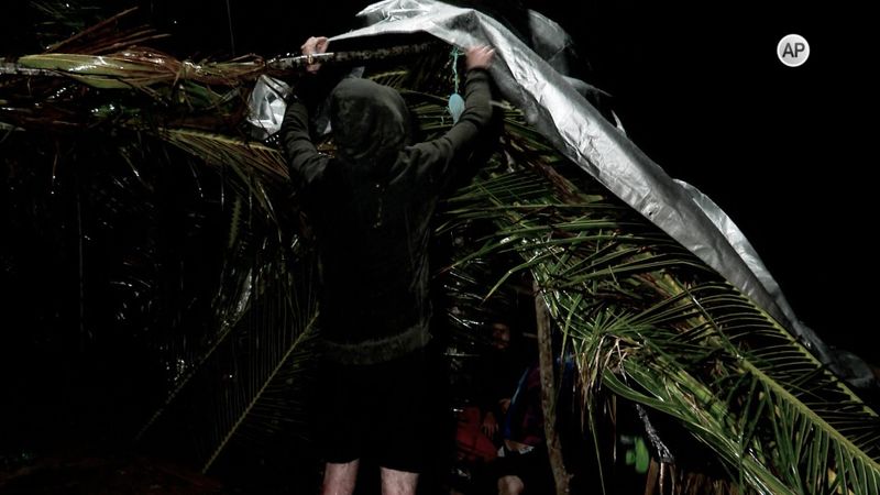 O noapte furtunoasă, sâmbătă, la „Insula de 1 milion”