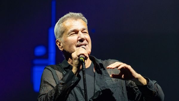 „Nu aș vrea să las vreo fată tânără și frumoasă văduvă!”. Ce spune Dan Bittman despre căsătorie?