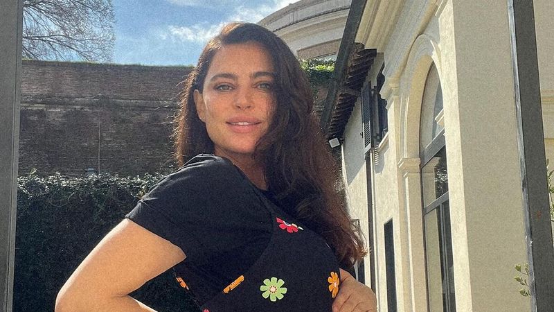 Catrinel Menghia este &icirc;n culmea fericirii după ce a devenit mamă pentru a doua oară! Primele imagini cu bebelușul