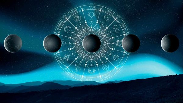 Horoscop zilnic, 27 martie 2024: Peștii se lasă purtați de glasul inimii și acordă atenție unui nou job. Berbecii trebuie să evite impulsul să intre &icirc;n conflicte cu superiorii