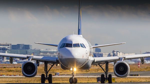 Tot ce trebuie să știi despre aderarea Rom&acirc;niei la Spațiul Schengen aerian și maritim: Cum călătorim după 31 martie 2024?